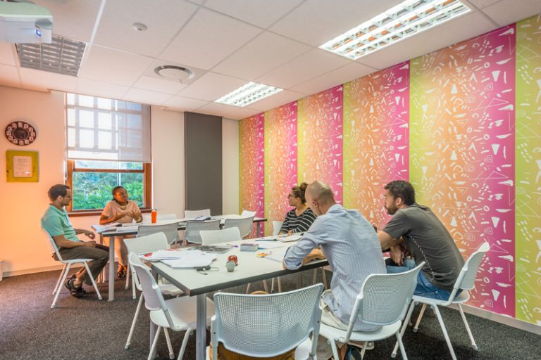 EC Cape Town is an English language school located in a modern building in the heart of the city centre. Learn English in style with EC South Africa!